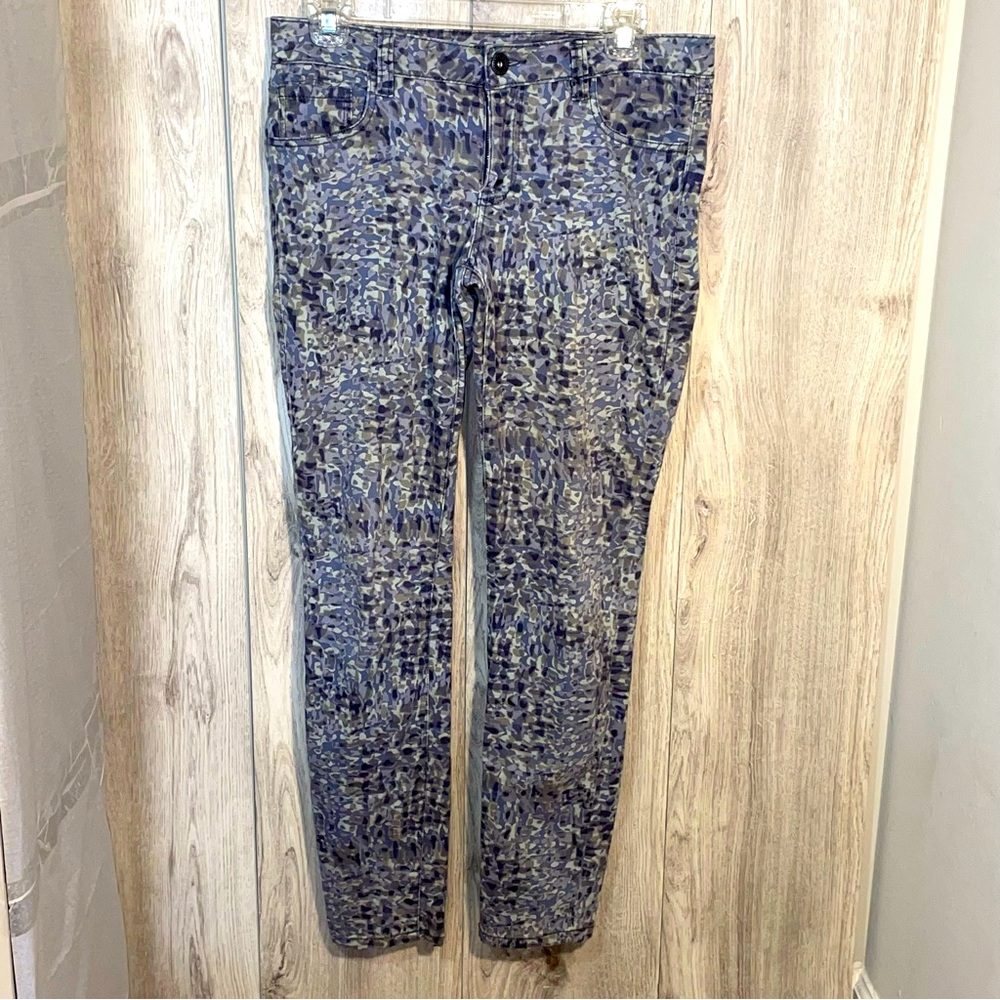 CAbi Blue/Gray Camo Patterned Jeans Sz 4